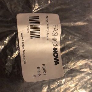 Fashionnova Distressed Jeans